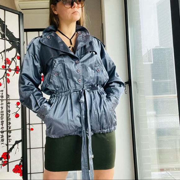 🚢 Reformation Vintage Metallic Belted Satin Trench Coat - Picture 14 of 16